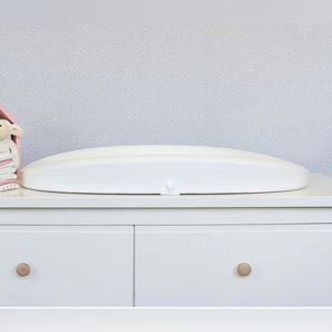 Hatch Grow Smart Changing Pad & Scale